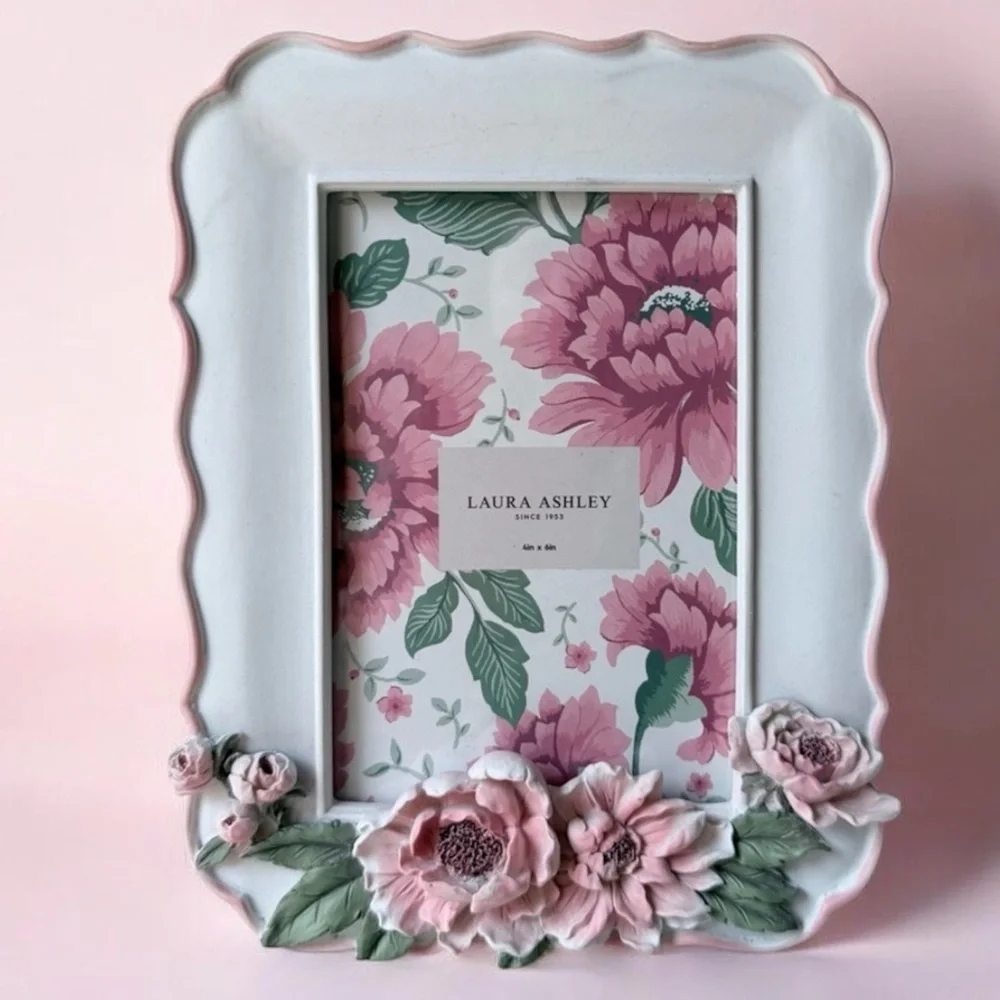 Laura Ashley Pink and White 3 D Floral Frame